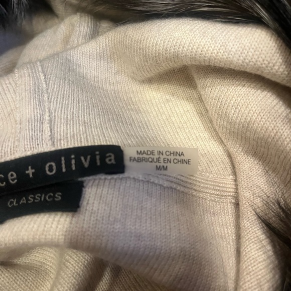 ALICE AND OLIVIA Oscar Silver Fox Fur-trim Hooded Sweater In Oatmeal - Picture 7 of 9